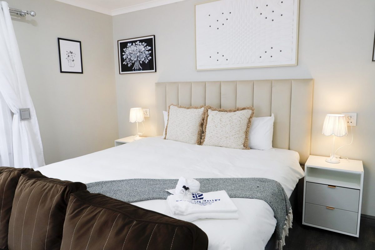 Room 3 at Selborne Valley Guestlodge