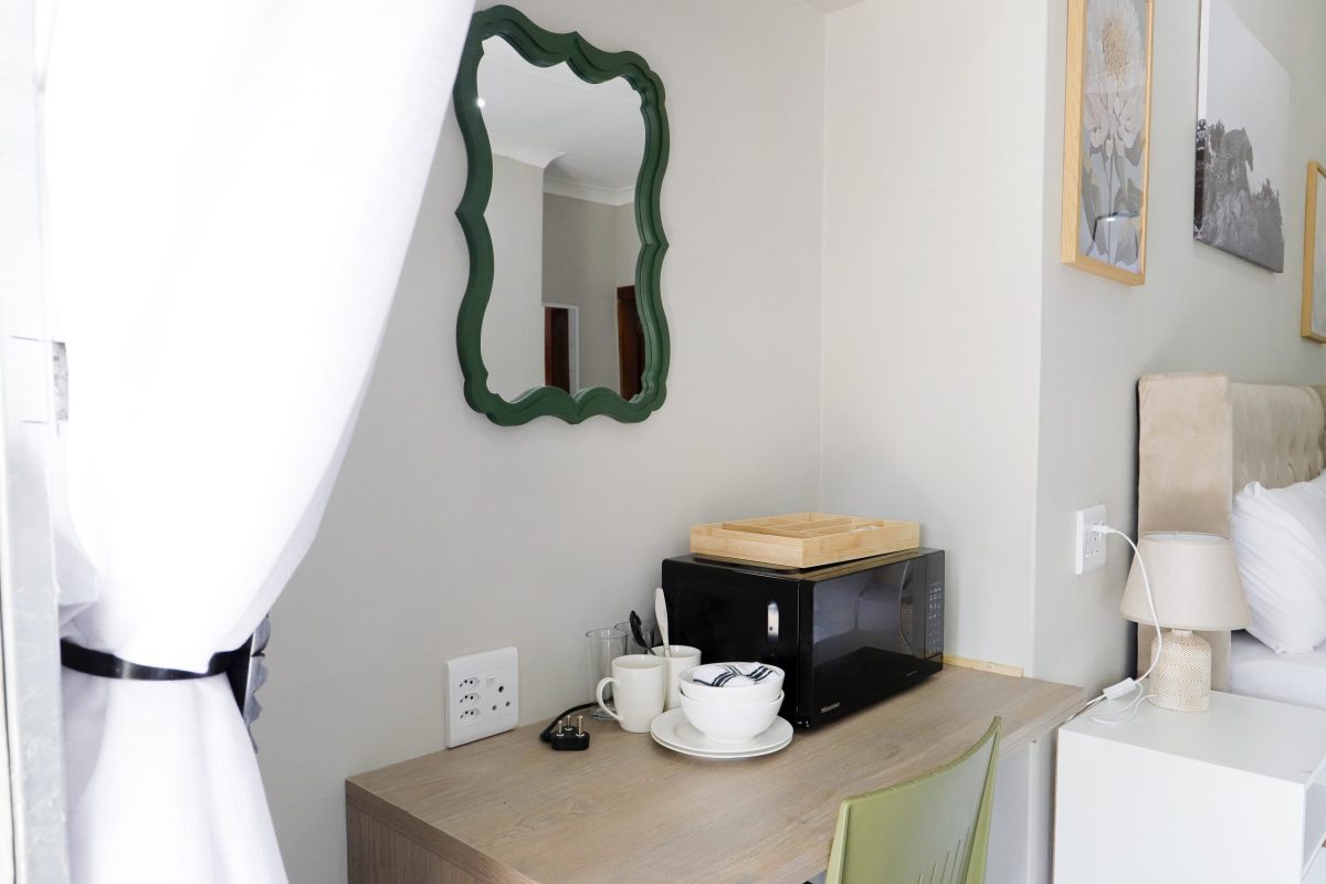 Room 2 at Selborne Valley Guestlodge